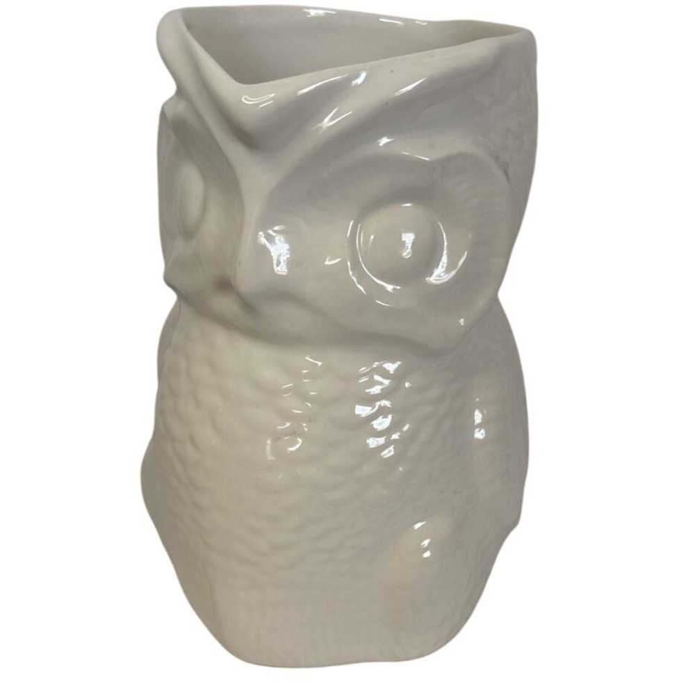 OWL Pitcher USA 370 Mid-Century, White, Ceramic Art Pottery Milk Pitcher